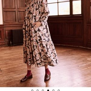 This is the Great smocked floral dress size 3